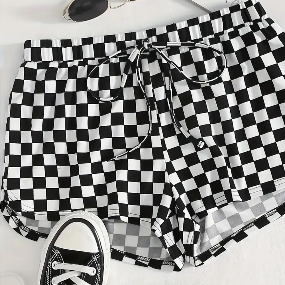 SHEIN Curve Black and White Checkered Lounge Shorts